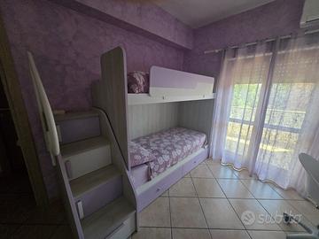 Cameretta completa in perfetto stato