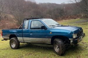 nissan king cab pick up 4x4
