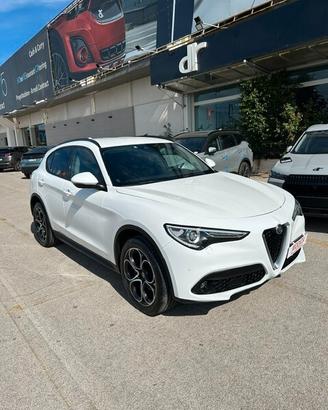 Alfa Romeo Stelvio 2.2 Turbodiesel 210 CV AT8 Q4 S