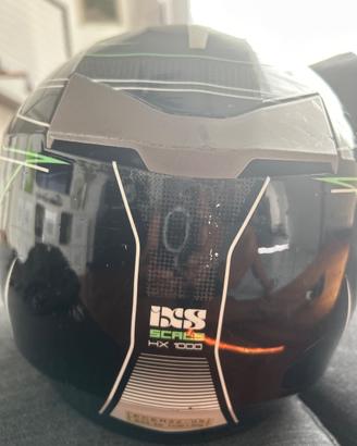 Casco per scooter o Vespa.