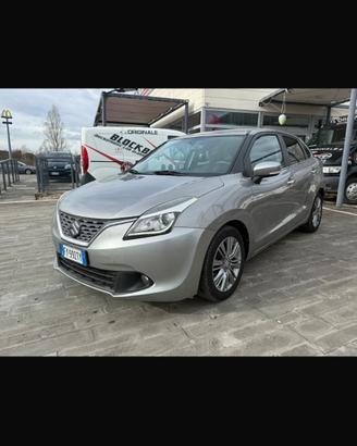 Suzuki Baleno 1.2 Hybrid Top