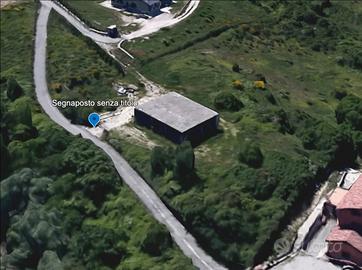 Terreno con struttura