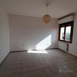 VIA M.TE GRAPPA adiac. quadrivano 159.000