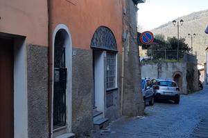 Casa indipendente da terra a cielo
