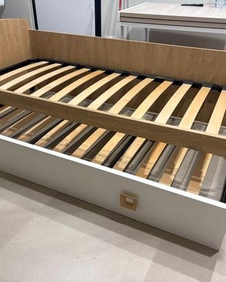 Mobili: Tavolo-vetrinetta-letto singolo combinato