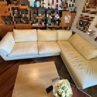 Divano in pelle angolare