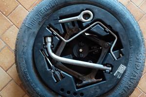 Ruotino 135/80 B14 84M + kit di montaggio completo