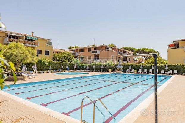 Attico con spazioso terrazzo a pochi passi dal mar