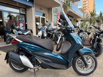 Piaggio Beverly 400 i.e.