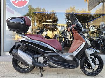 PIAGGIO Beverly 350