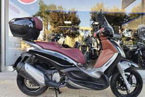 PIAGGIO Beverly 350