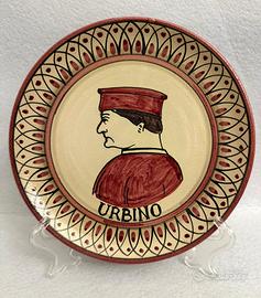 Piatto in ceramica di Caltagirone