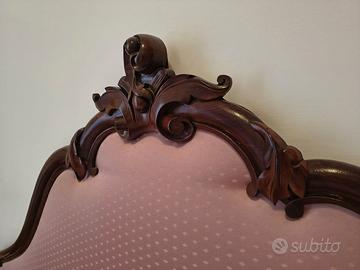 Testiera letto matrimoniale in legno intagliato
