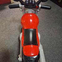 Moto cavalcabile Ducati