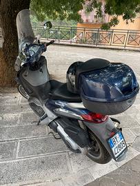 Beverly 500