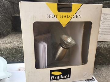 Coppia faretti alogeni - Fondo di magazzino