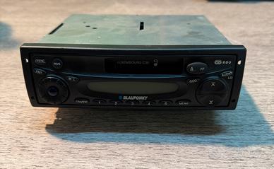 RADIO BLAUPUNKT MP3 UNIVERSALE AUTO FURGONe