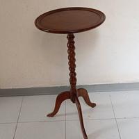 TAVOLINO TRIPODE