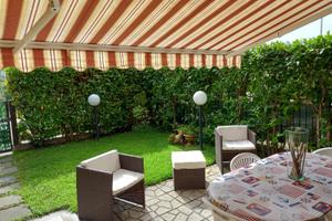 Bivani in residence a MARE con PISCINA e PARCO