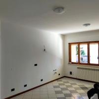 Appartamento no arredato + Garage villa pitignano