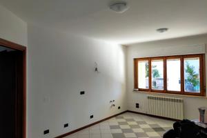 Appartamento no arredato + Garage villa pitignano