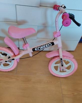 Bicicletta senza pedali per bambina