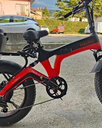 Bici elettrica a pedalata assistita pieghevole
