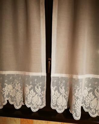 2 COPPIE TENDE FINESTRE - BORDO UNCINETTO a MANO