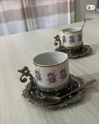 Coppia fi tazzi e per caffe