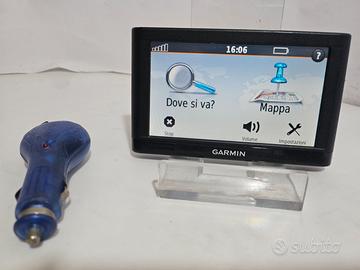 Garmin nuvi 54LM navigatore ricevitore gps Schermo