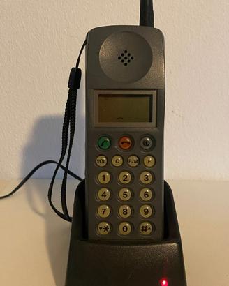 telefono da collezione vintageNEC ETACS MP5B2B6-1B