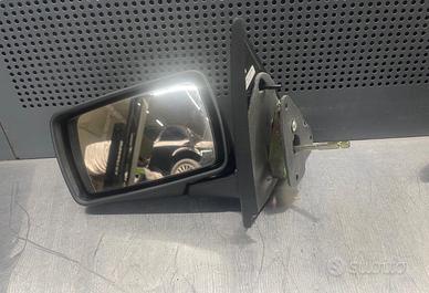 Ford Escort 91 specchietto laterale sinistro