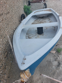 Barca in vetroresina