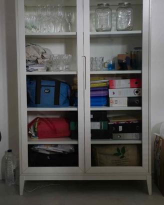 vetrina ikea 