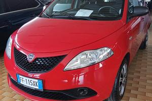 Lancia Ypsilon 1.2 69 CV 5 porte Silver