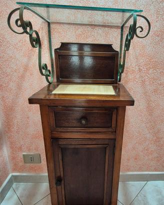 Comodino antico in legno e mensola in vetro 