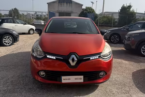 Renault Clio 1.5 dCi 8V 75CV 5 porte Wave