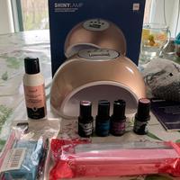 Sistema professionale per unghie con lampada LED