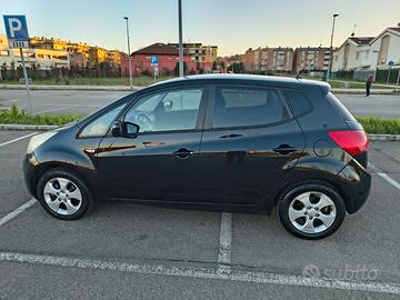 Kia Venga 1.4 crdi 90 cv
