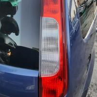 FORD FOCUS C-MAX 2006 - STOP POSTERIORE DESTRO