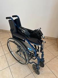 sedia disabili pieghevole ruote grandi