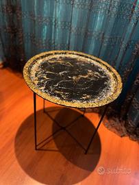 Tavolino da salotto in resina epossidica