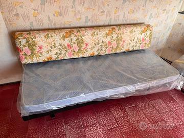 2 divani letto vintage anni ‘60