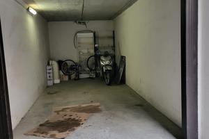 Garage lungo in B.go Venezia