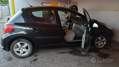 Pegeout 207