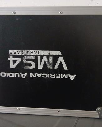 case universale per consolle dj