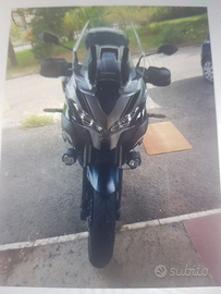 Kawasaki Versis 1000 SE Grand Tourer