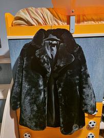 Cappotto pelliccia nera ecologica