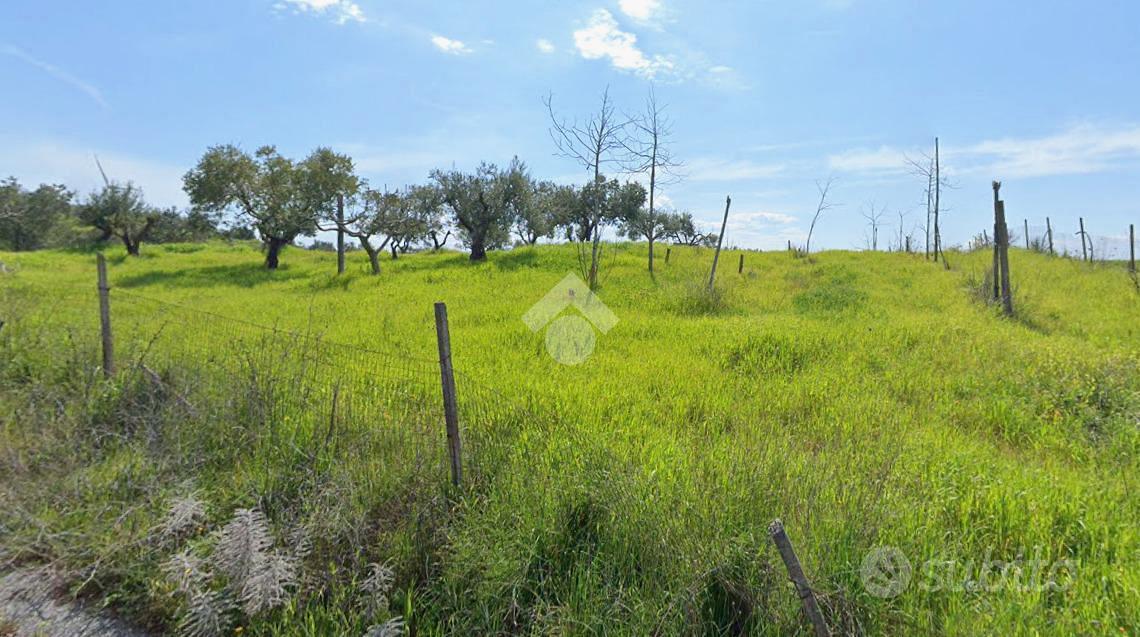 TER. AGRICOLO A TARSIA - Vista 2