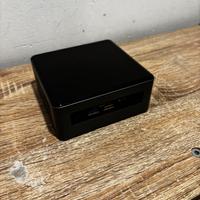 Intel NUC 8 gen i7 / 8Gb / 500ssd- PARI NUOVO